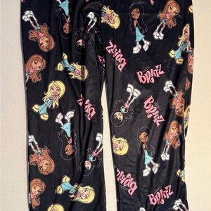 NWT Bratz Character Print Women’s Pajama Pants S Lounge Pants